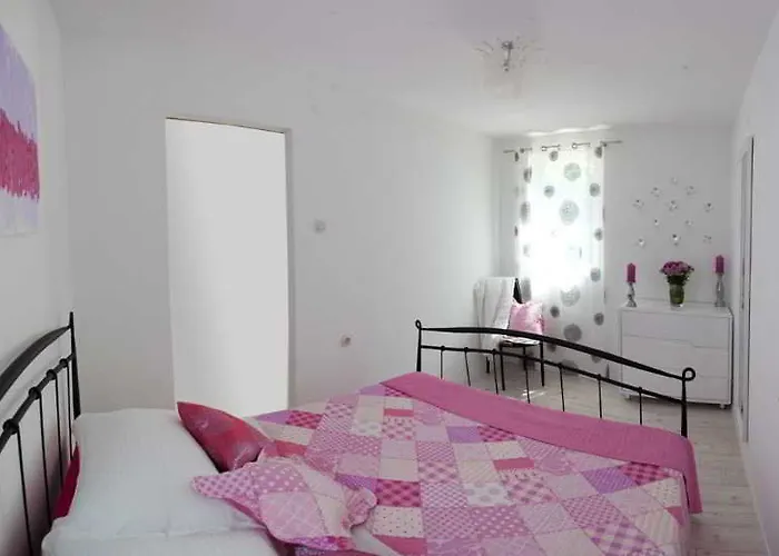 Alma Ξενοδοχείο