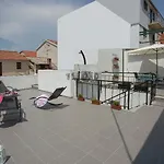 Alma فندق سبليت