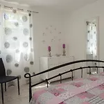 Alma 3* سبليت